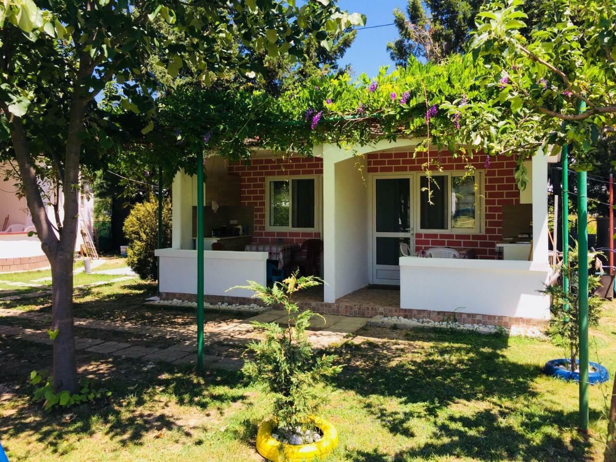 Flamingo Cottage Ulcinj Esterno foto
