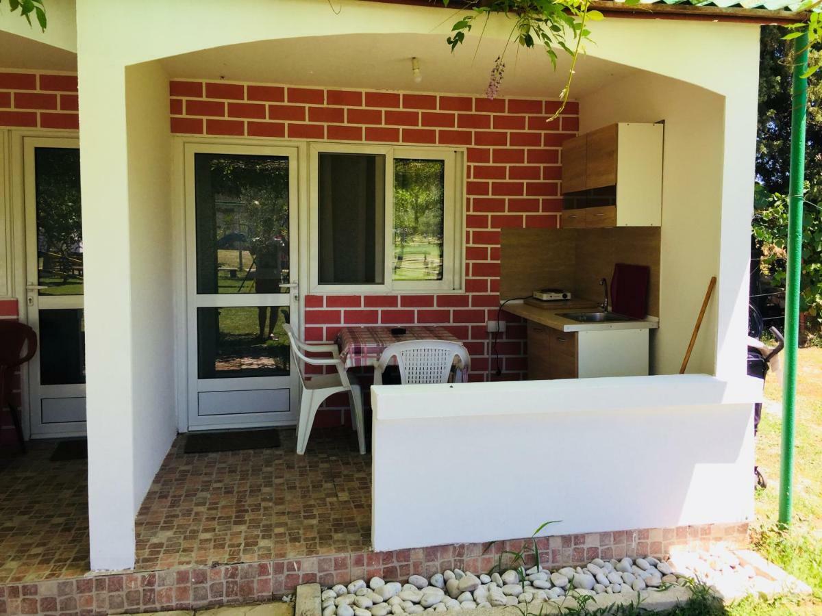 Flamingo Cottage Ulcinj Esterno foto